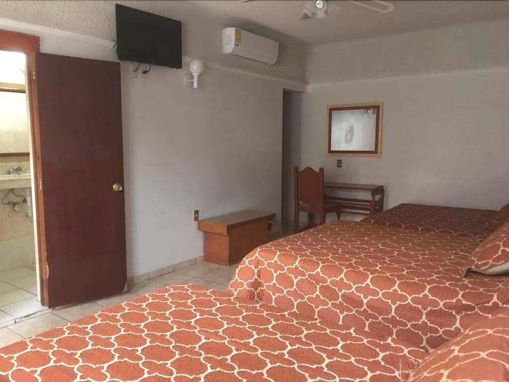 Hotel Riviera San Juan de los Lagos Ngoại thất bức ảnh